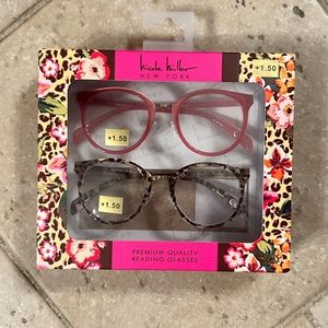 Nicole Miller 1.5 readers